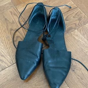 Black Vince Flats